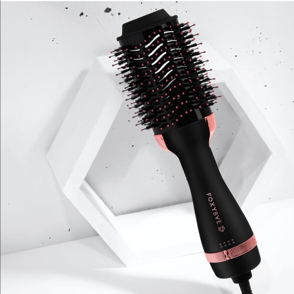 FoxyBAE Rose Gold Blowout Dryer Brush Pro